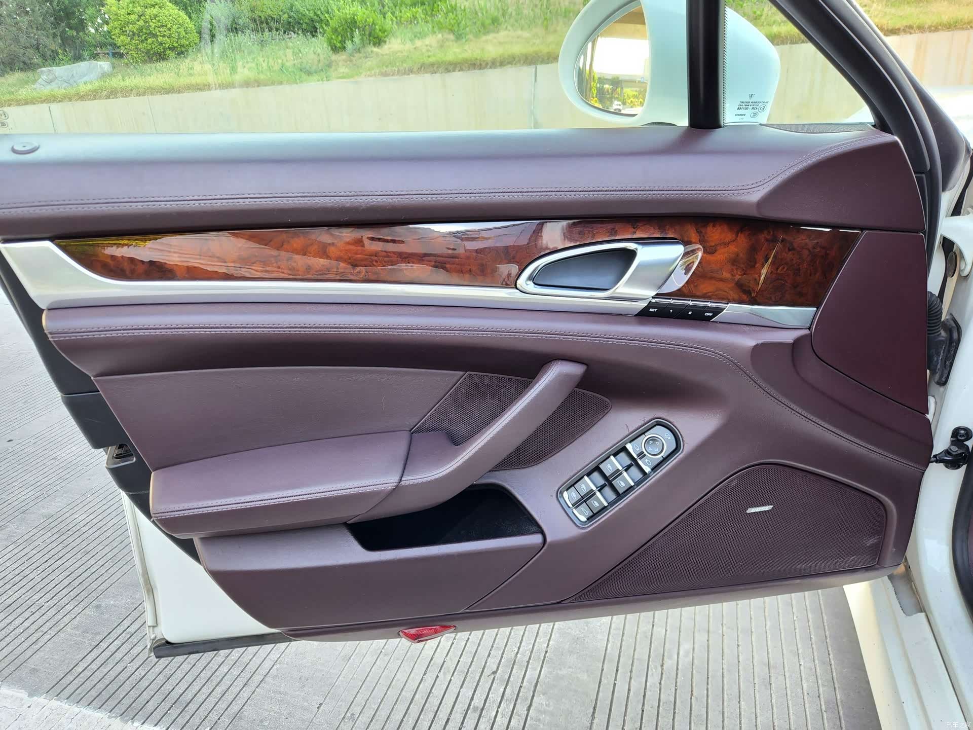 Porsche Panamera, 2012 8