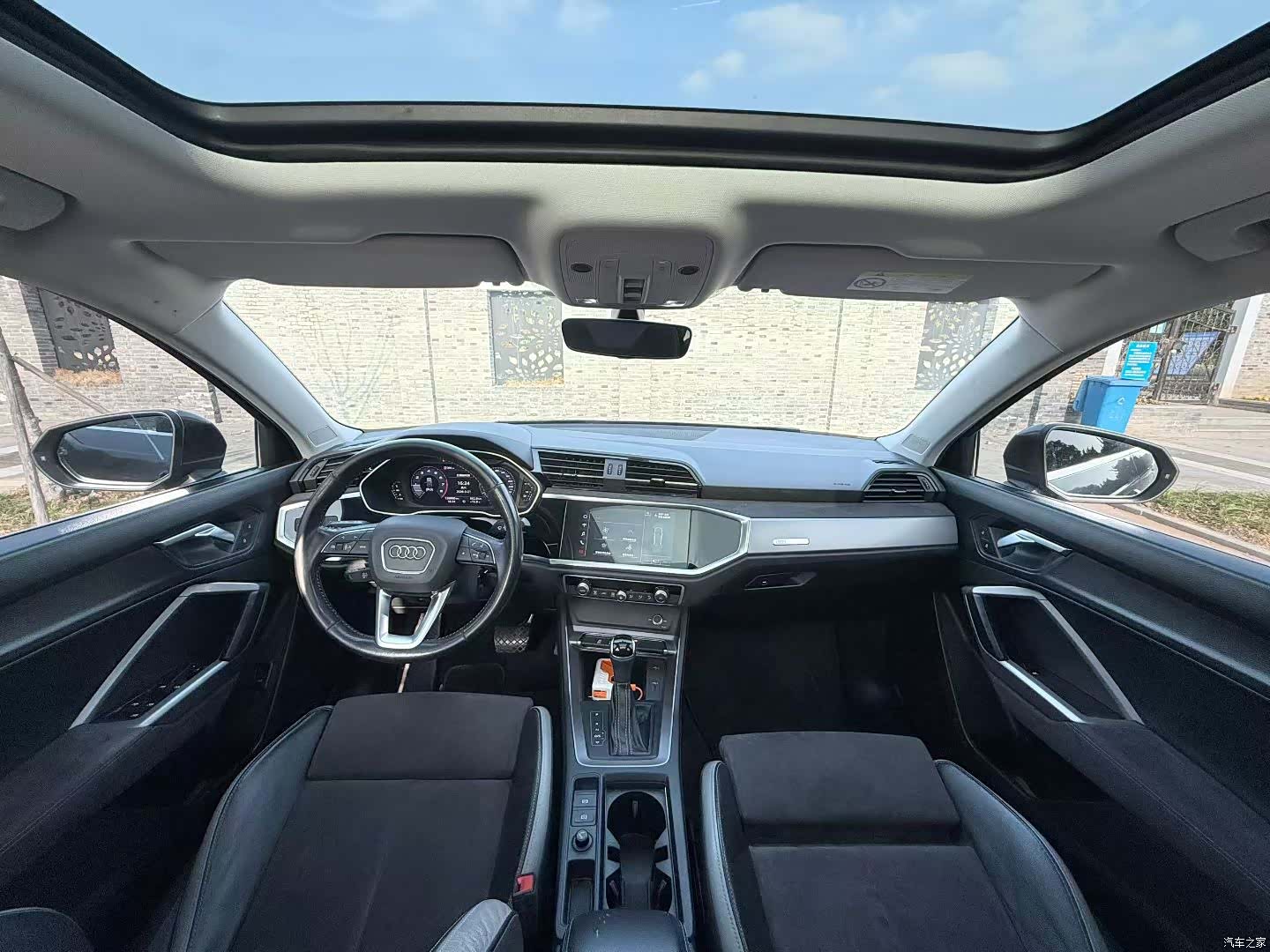 Audi Q3, 2021 все фото