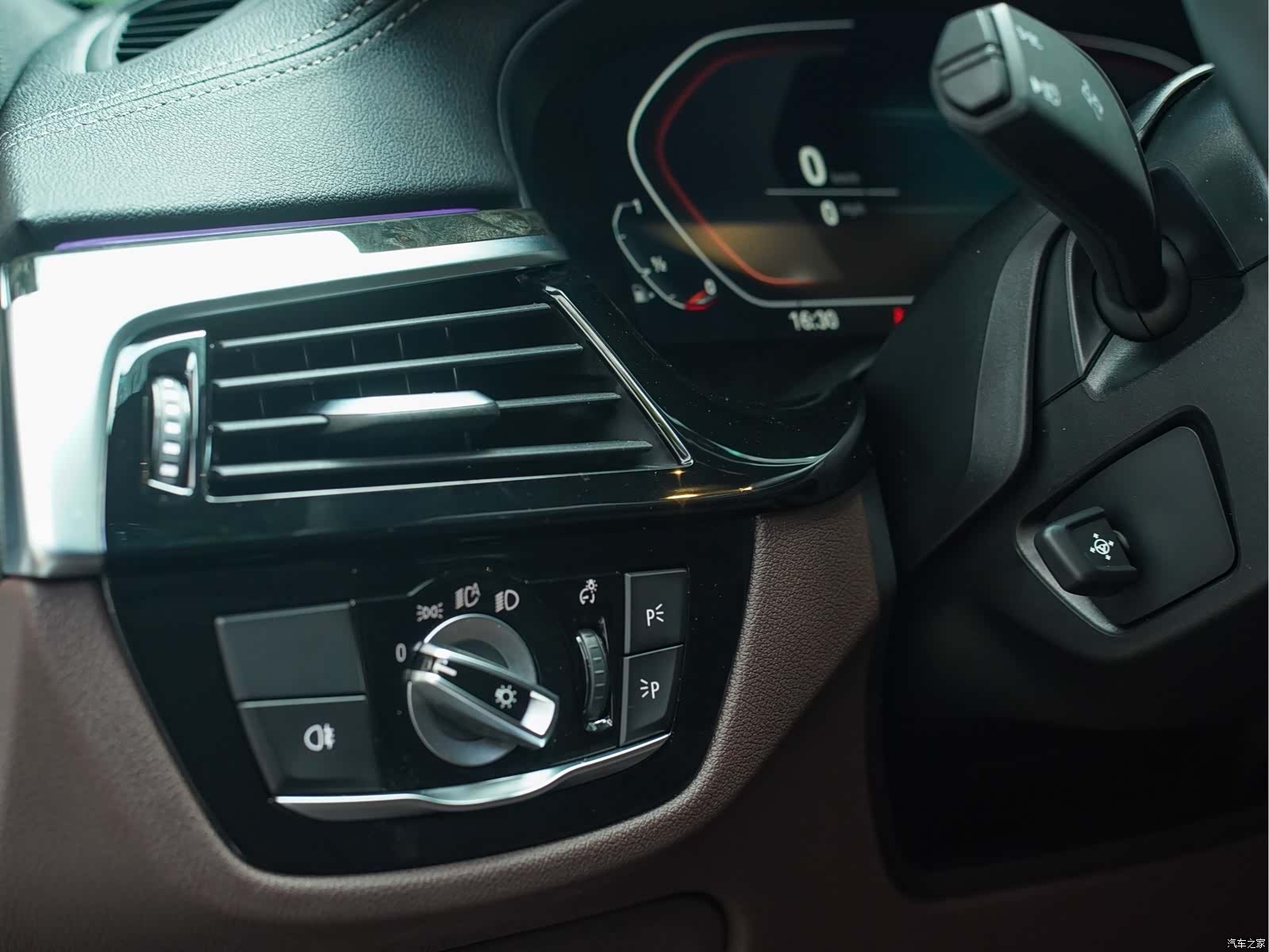 BMW 6 Series GT, 2021 16