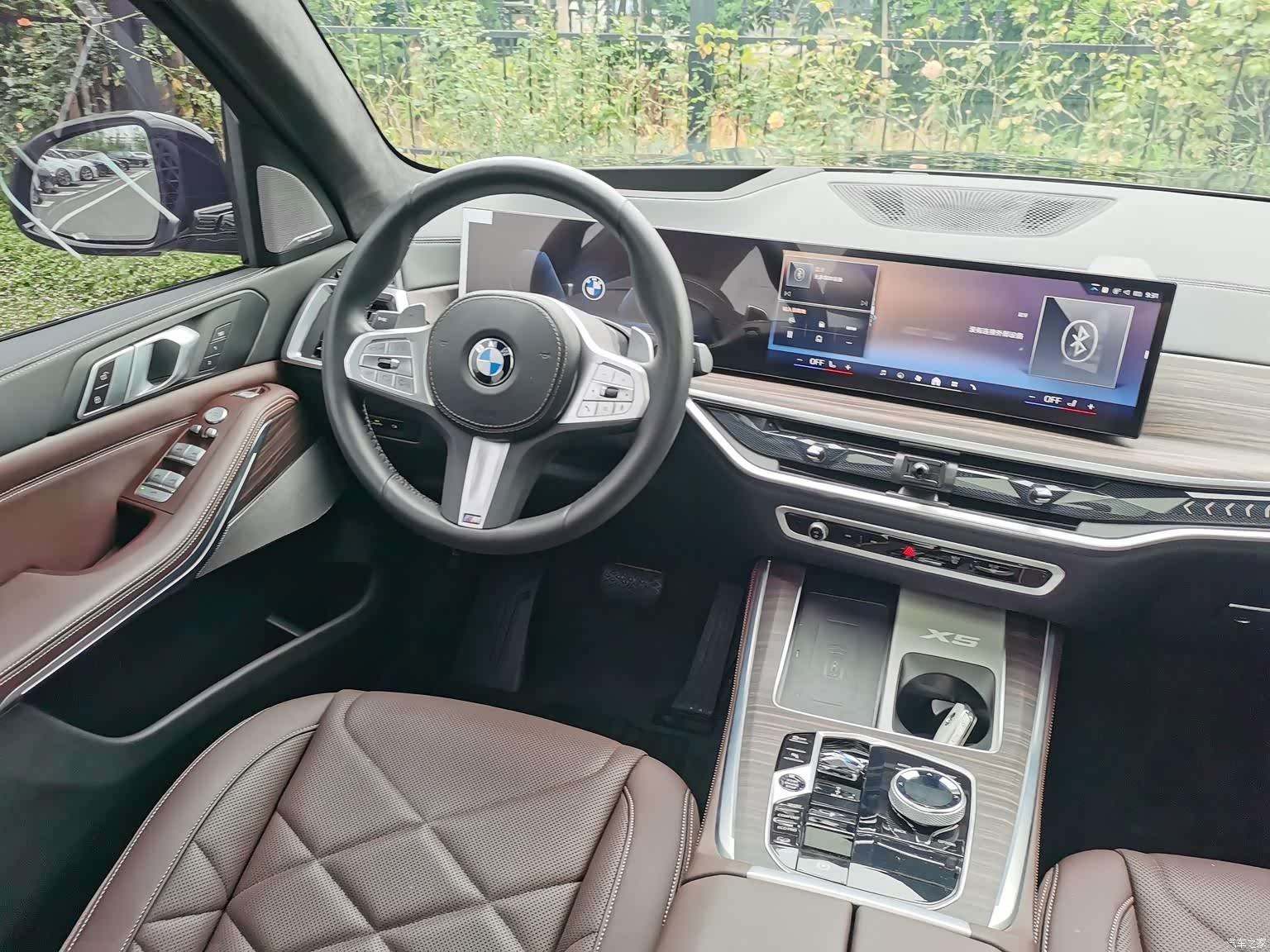BMW X5, 2024 22
