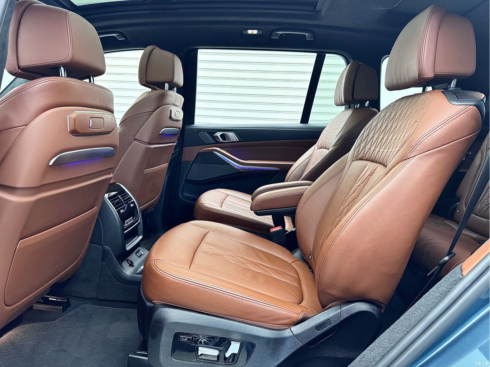 BMW X7, 2023 8
