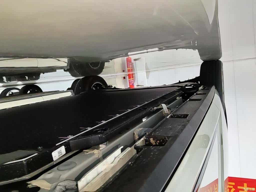BYD Dolphin, 2026 21