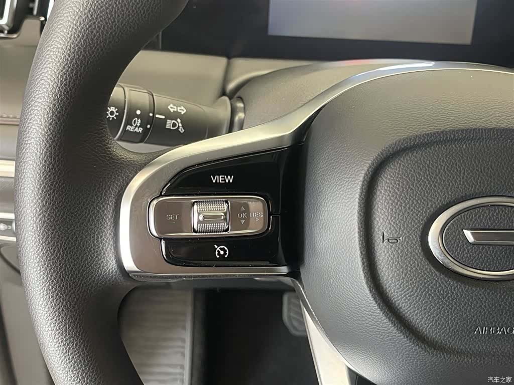 Trumpchi E9, 2025 24