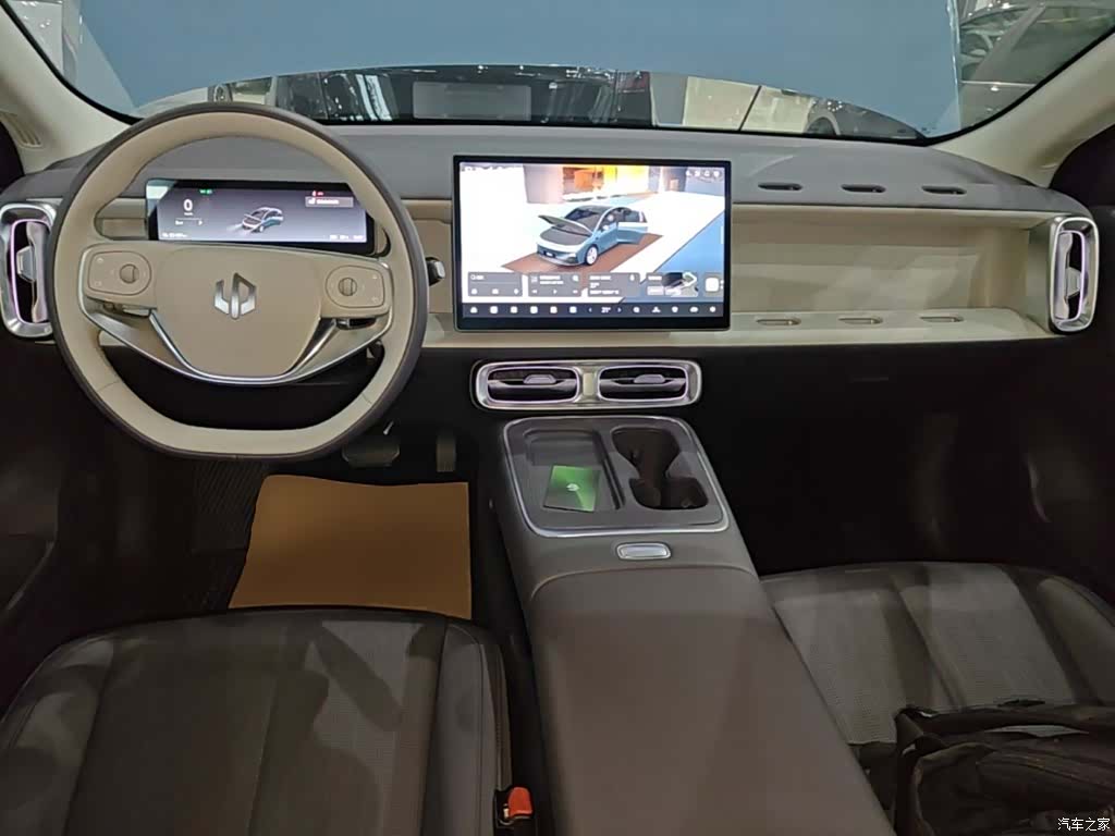 Leapmotor B01, 2025 10