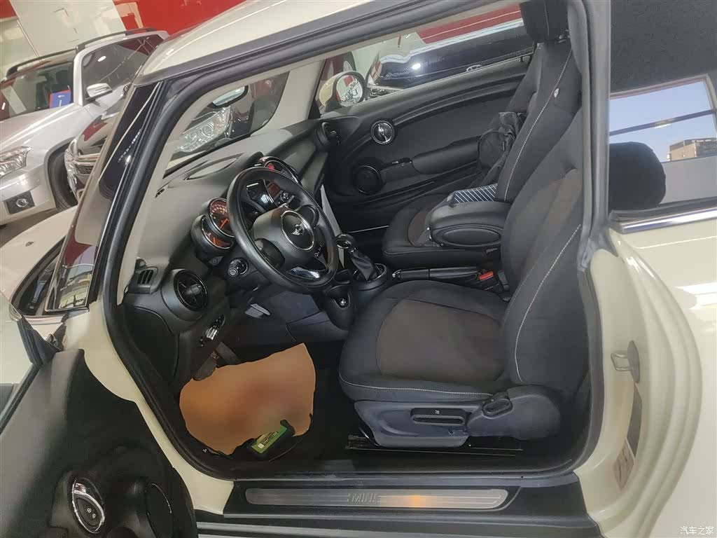 Mini ONE, 2015 15