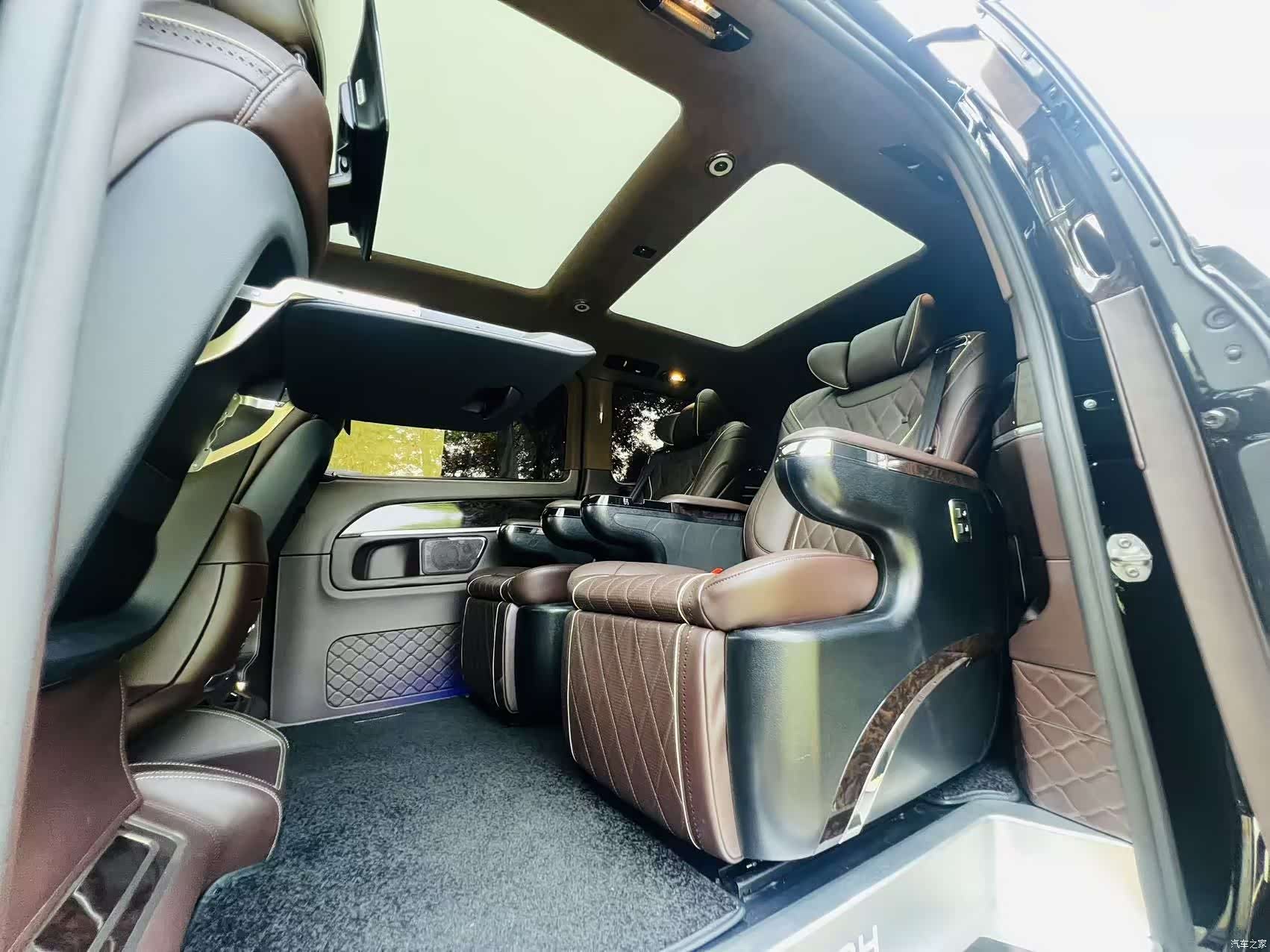 Mercedes-Benz V-Class, 2020 16
