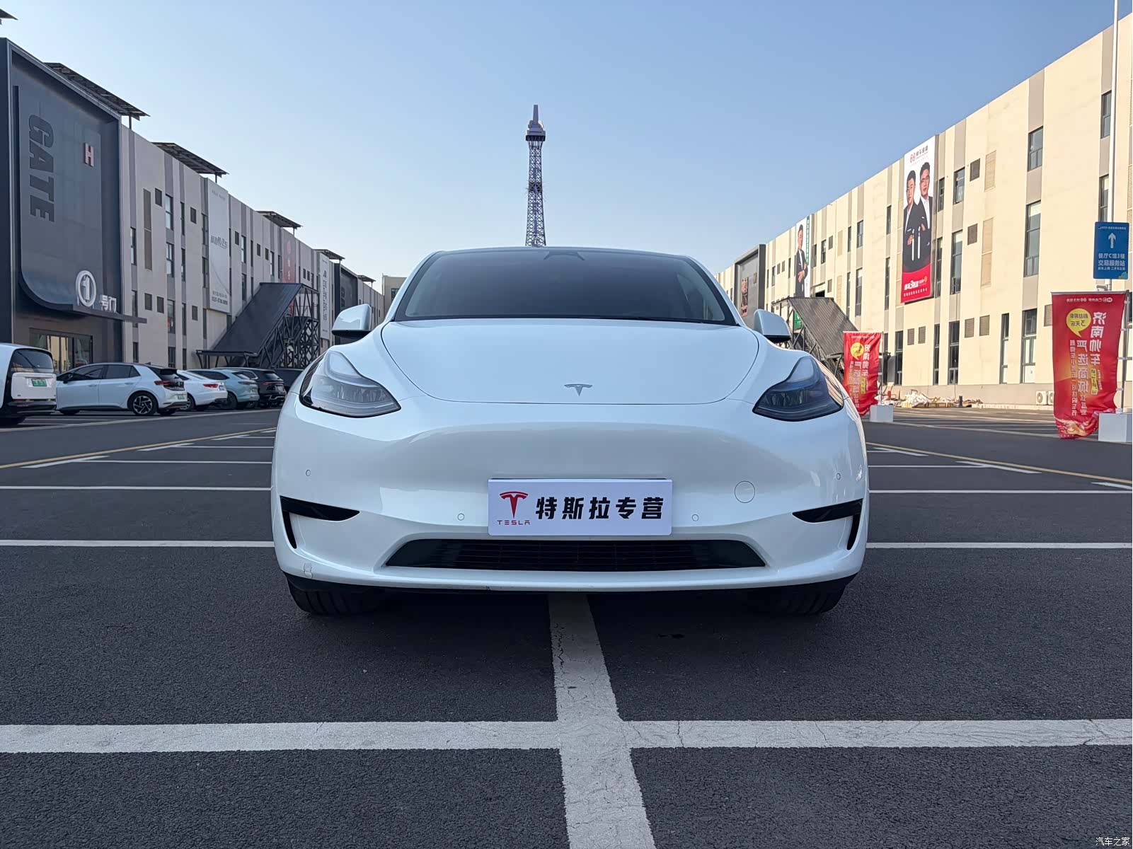 Tesla Model Y, 2023 8