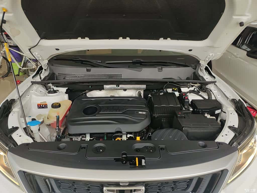 Geely X6, 2021 16