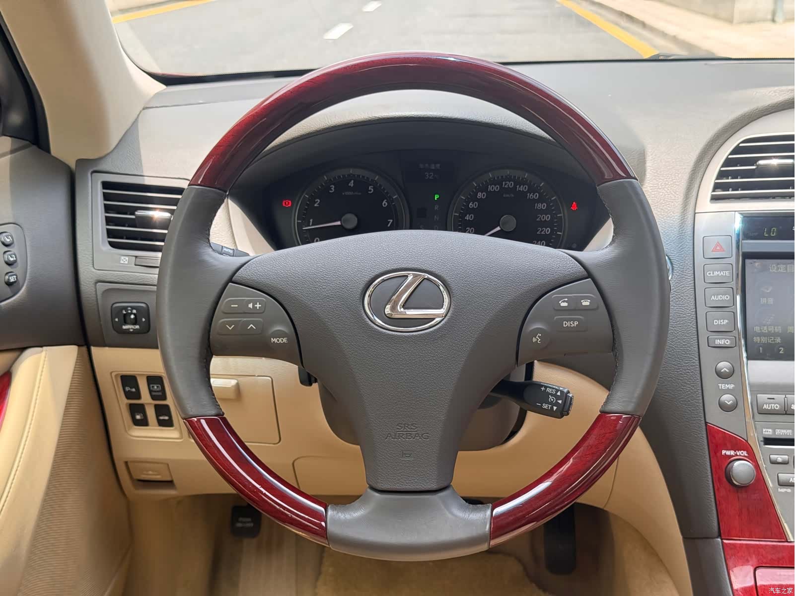Lexus ES, 2008 9