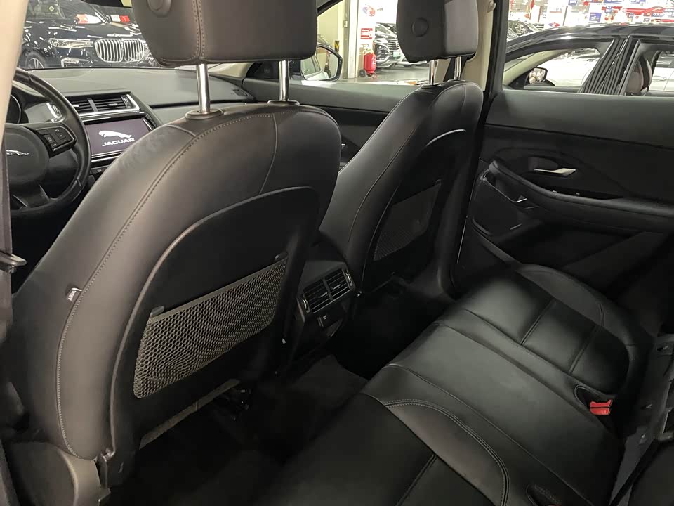Jaguar E-PACE Jaguar E-PACE