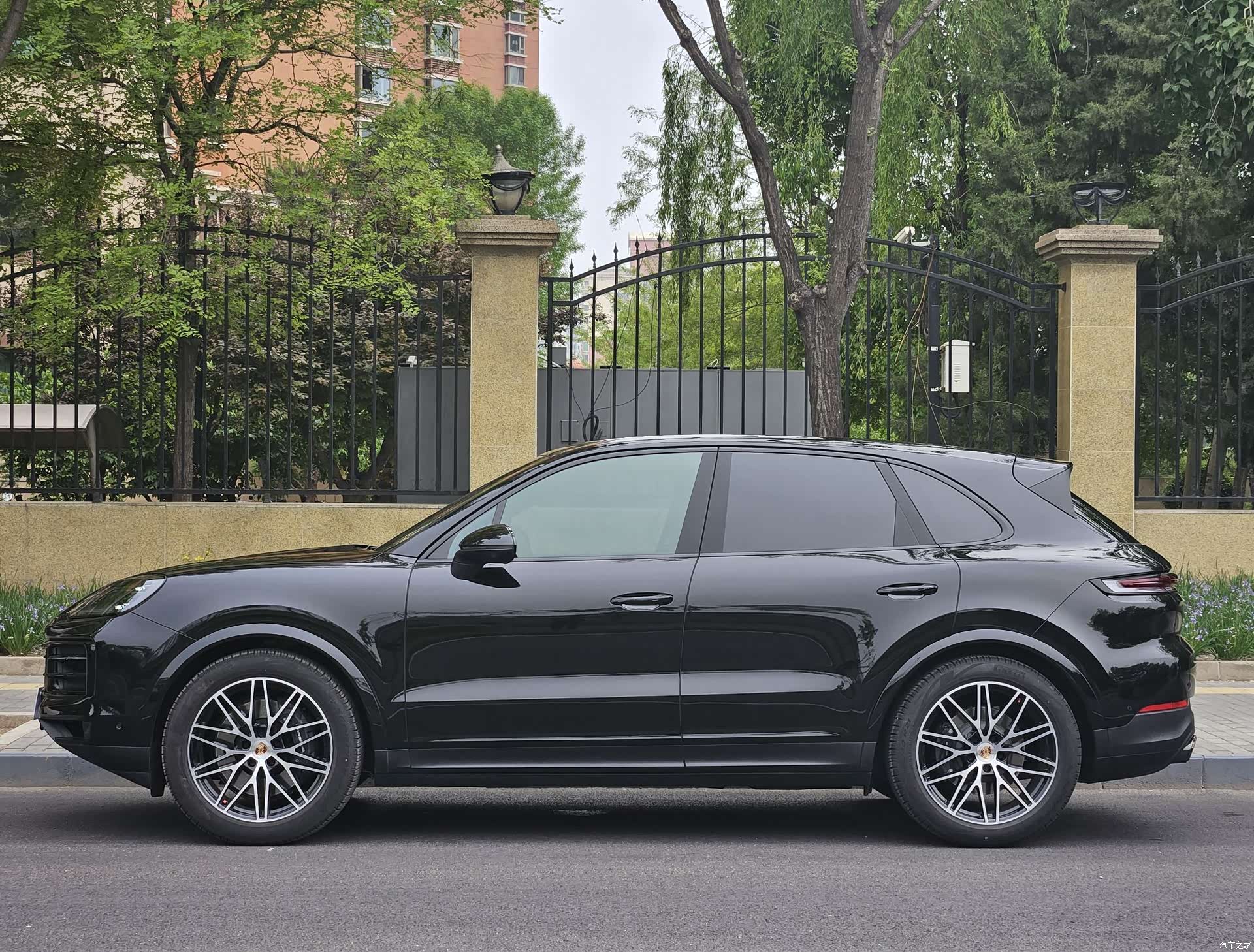 Porsche Cayenne, 2026 2