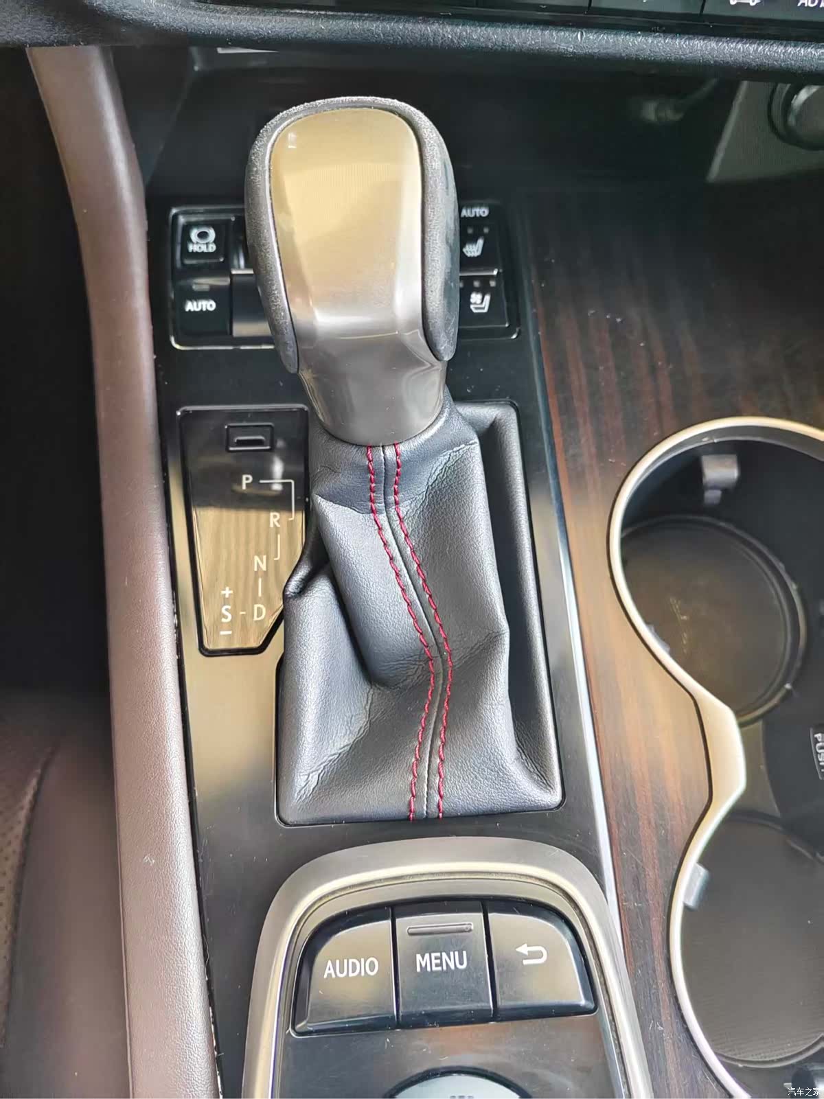Lexus RX, 2016 7