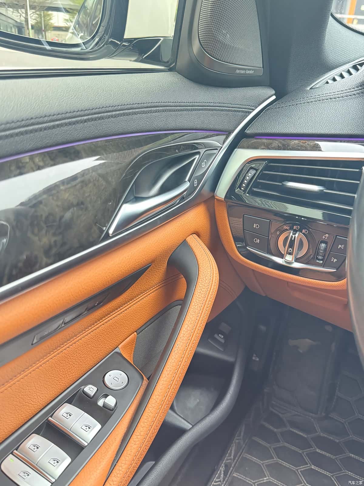 BMW 5 Series, 2019 27