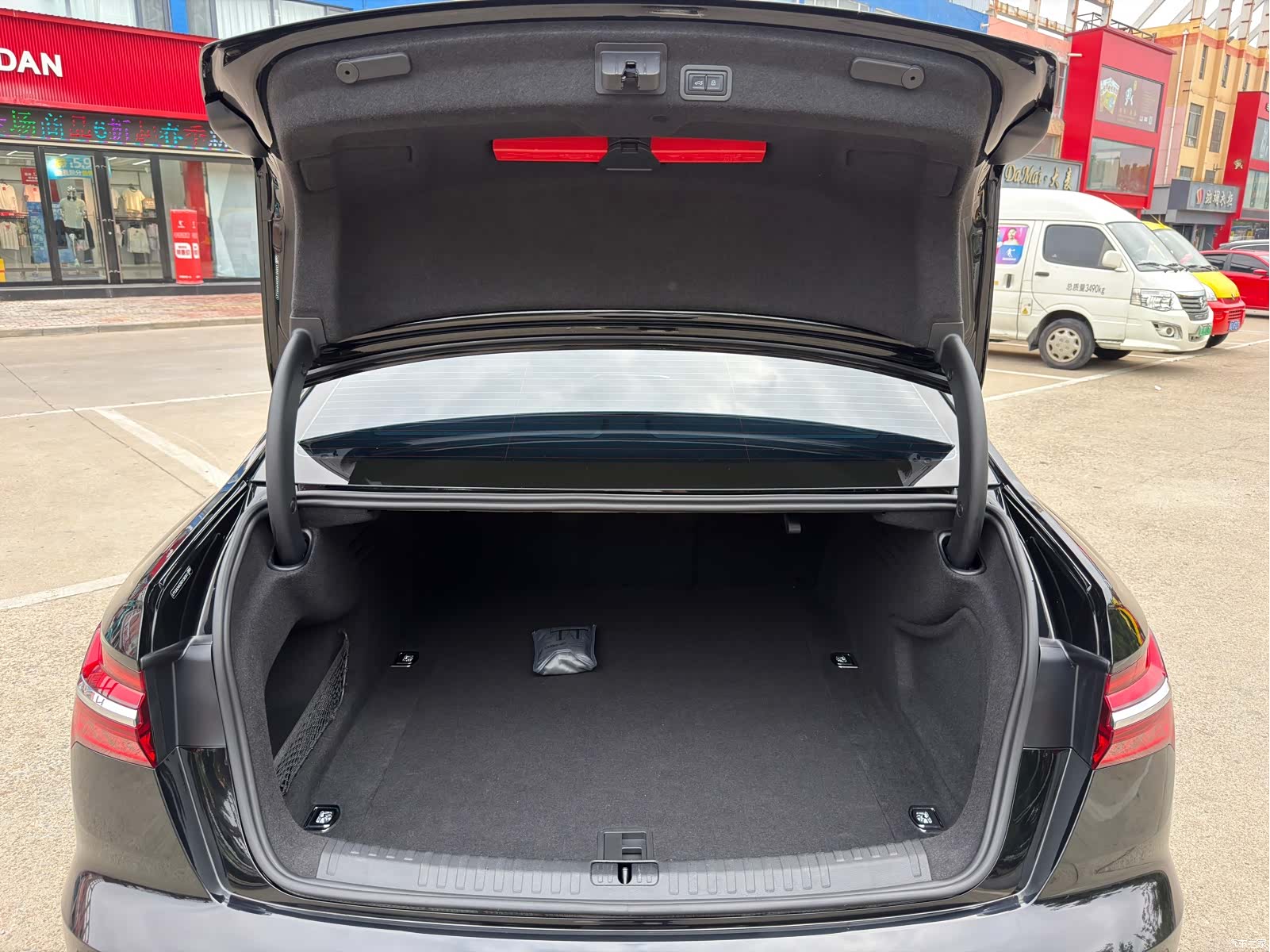 Audi A6L, 2024 13