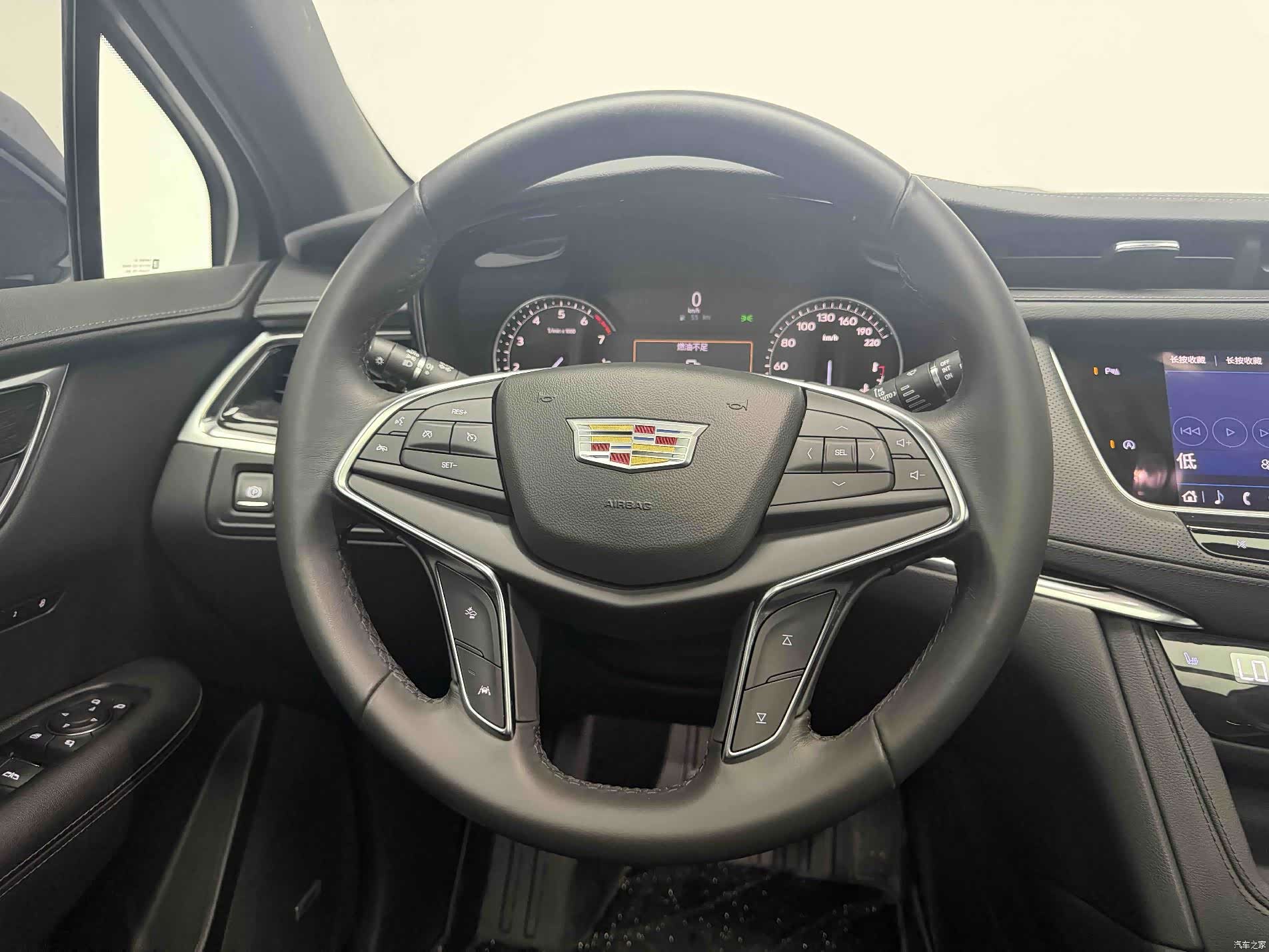 Cadillac XT5, 2022 4