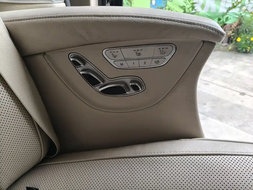 Mercedes-Benz V-class Mercedes-Benz V-class
