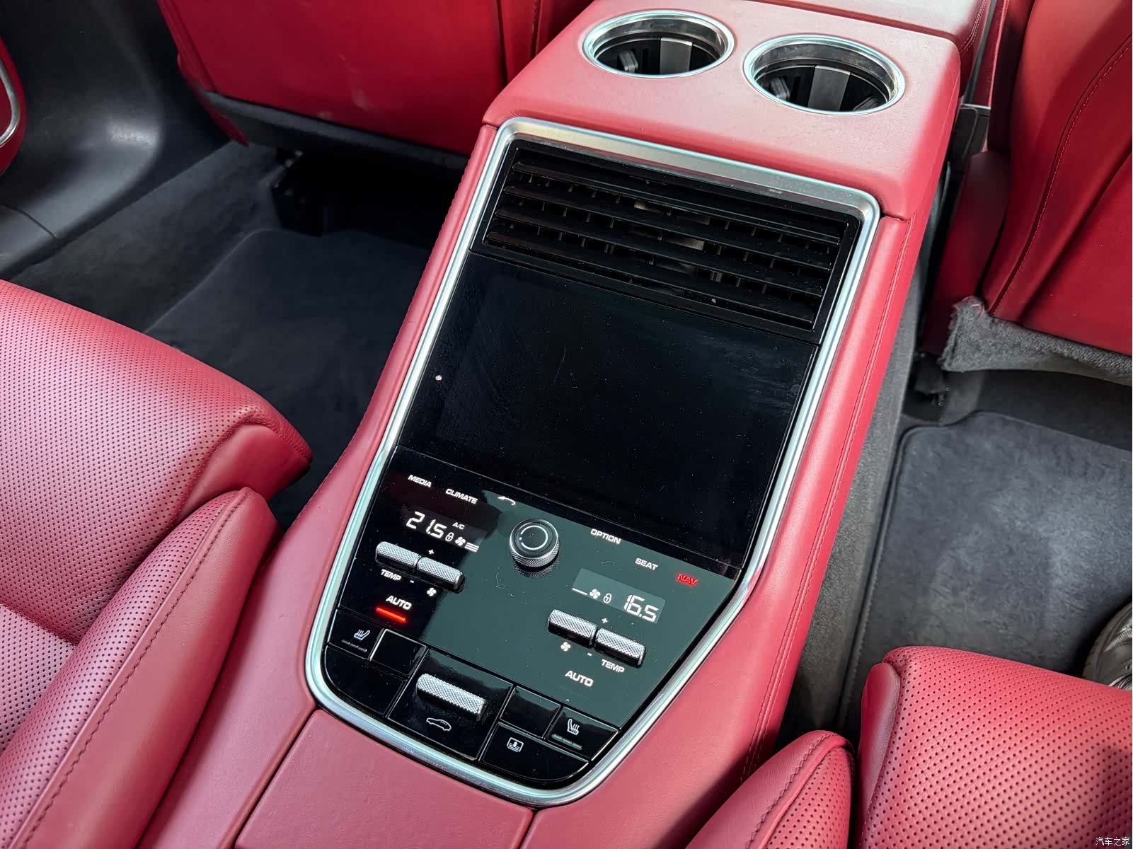 Porsche Panamera, 2018 15