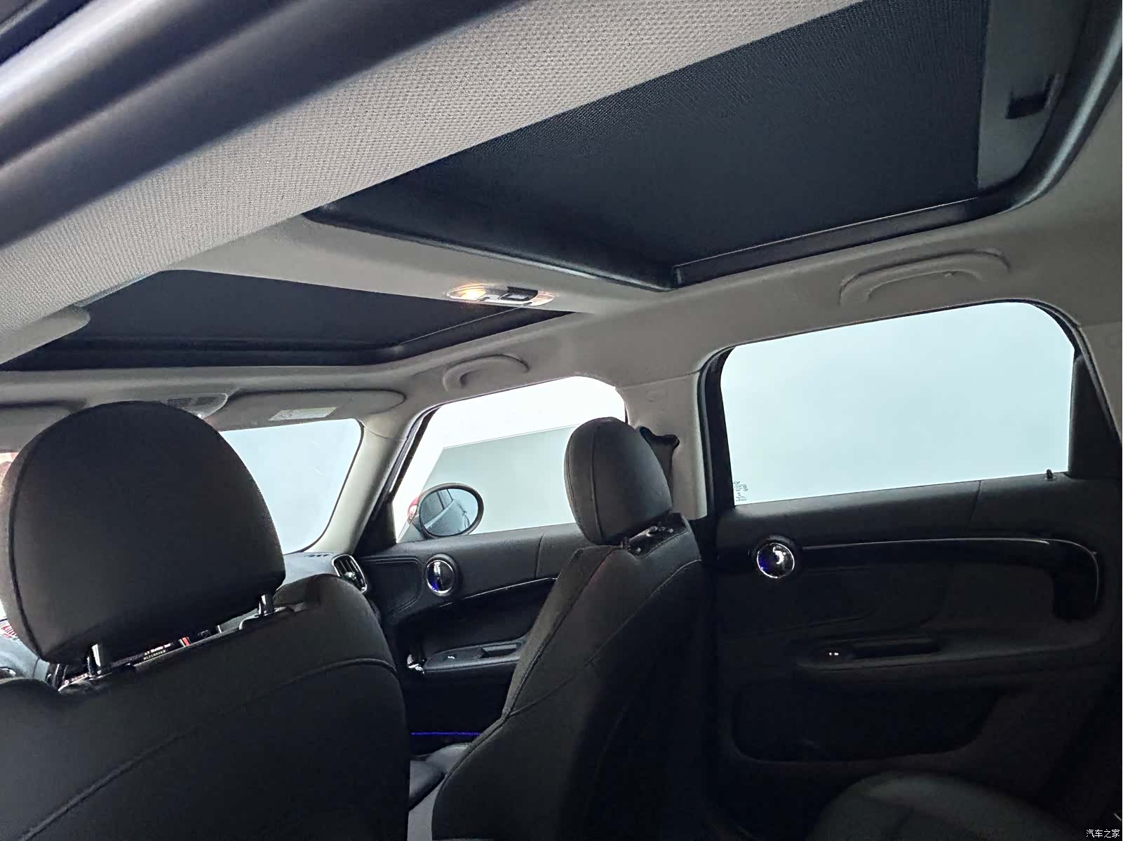 Mini Countryman, 2019 21