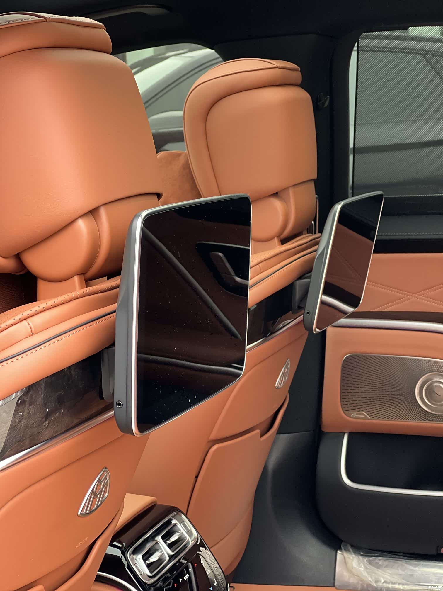 Maybach S-Class, 2023 9