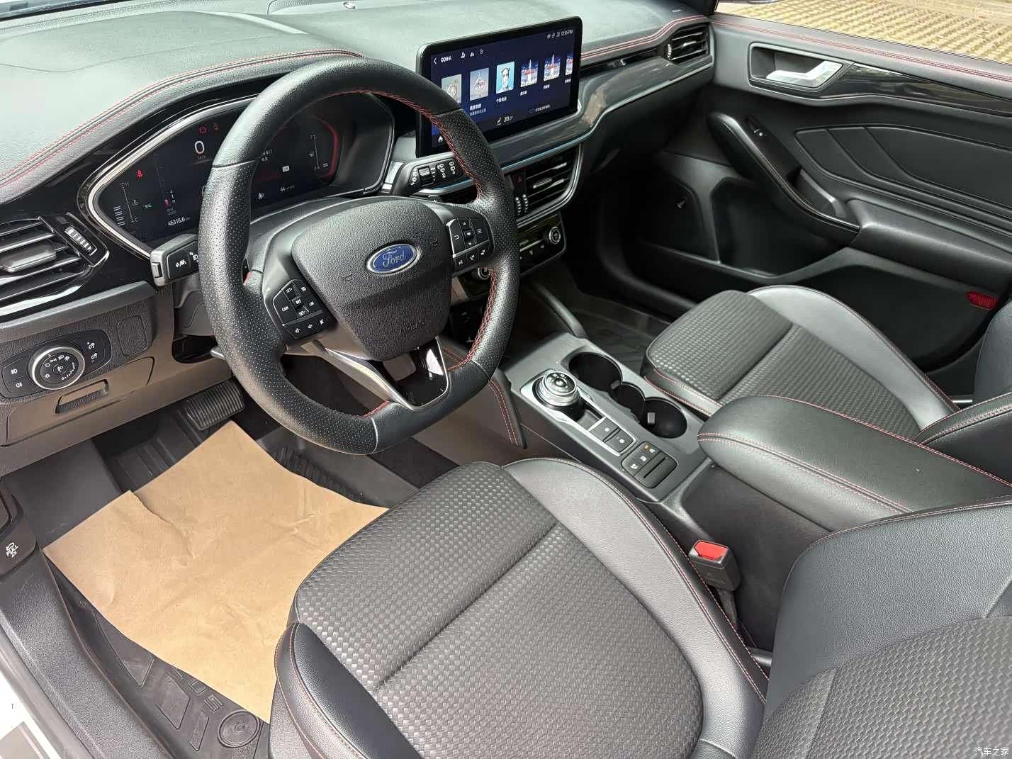 Ford Focus, 2022 14