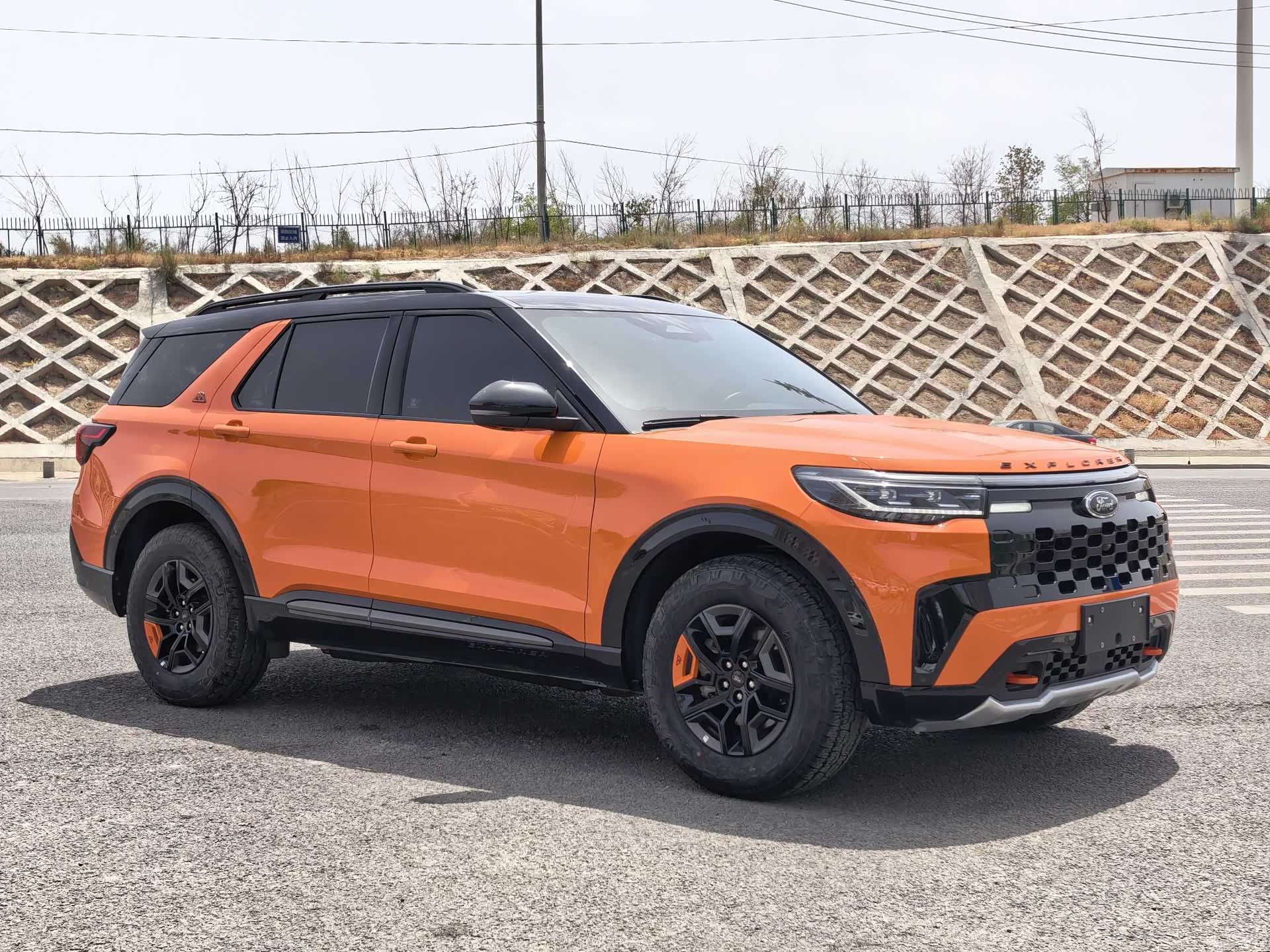 Ford Explorer, 2024 3
