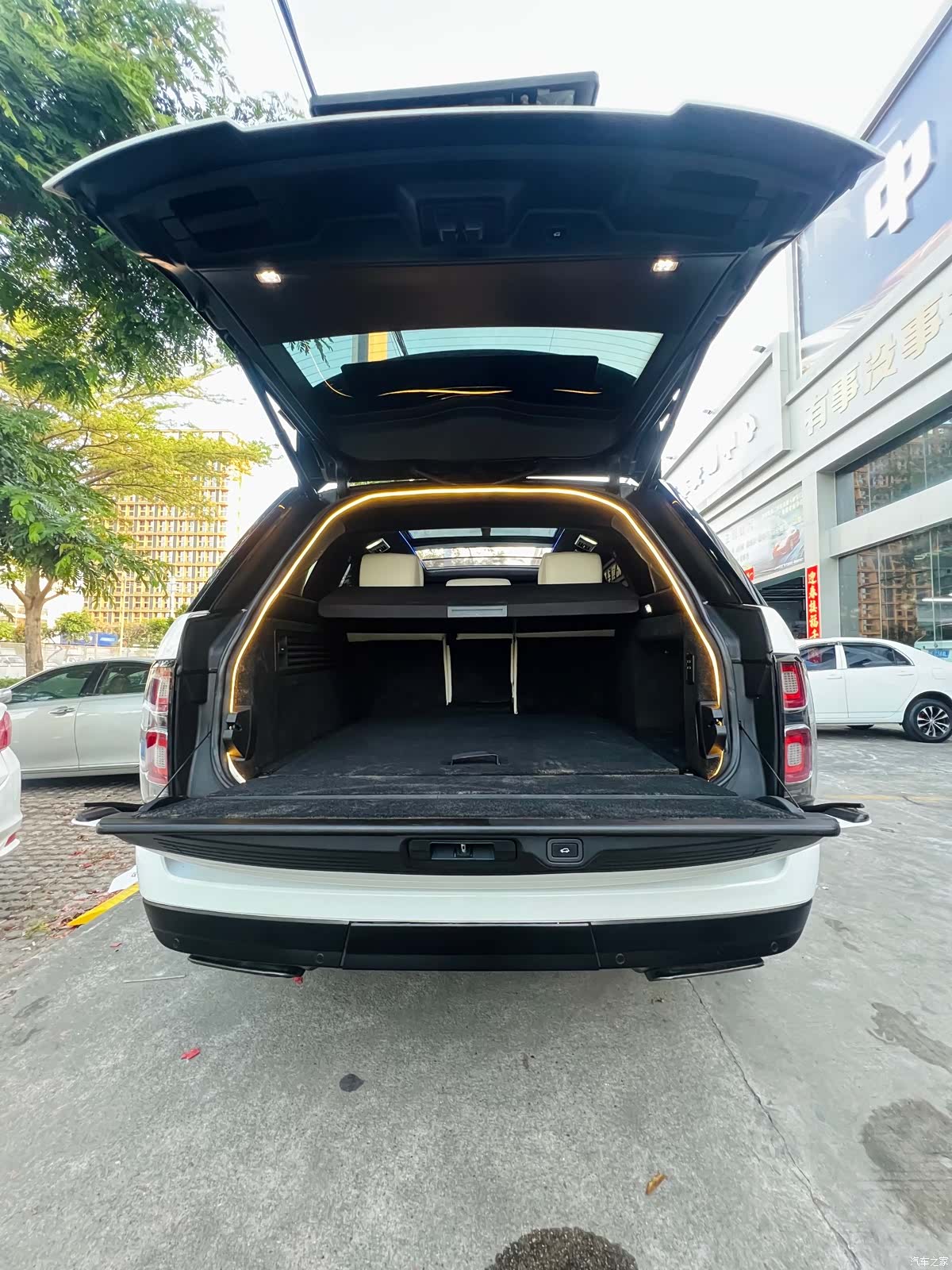 Land Rover Range Rover, 2014 13