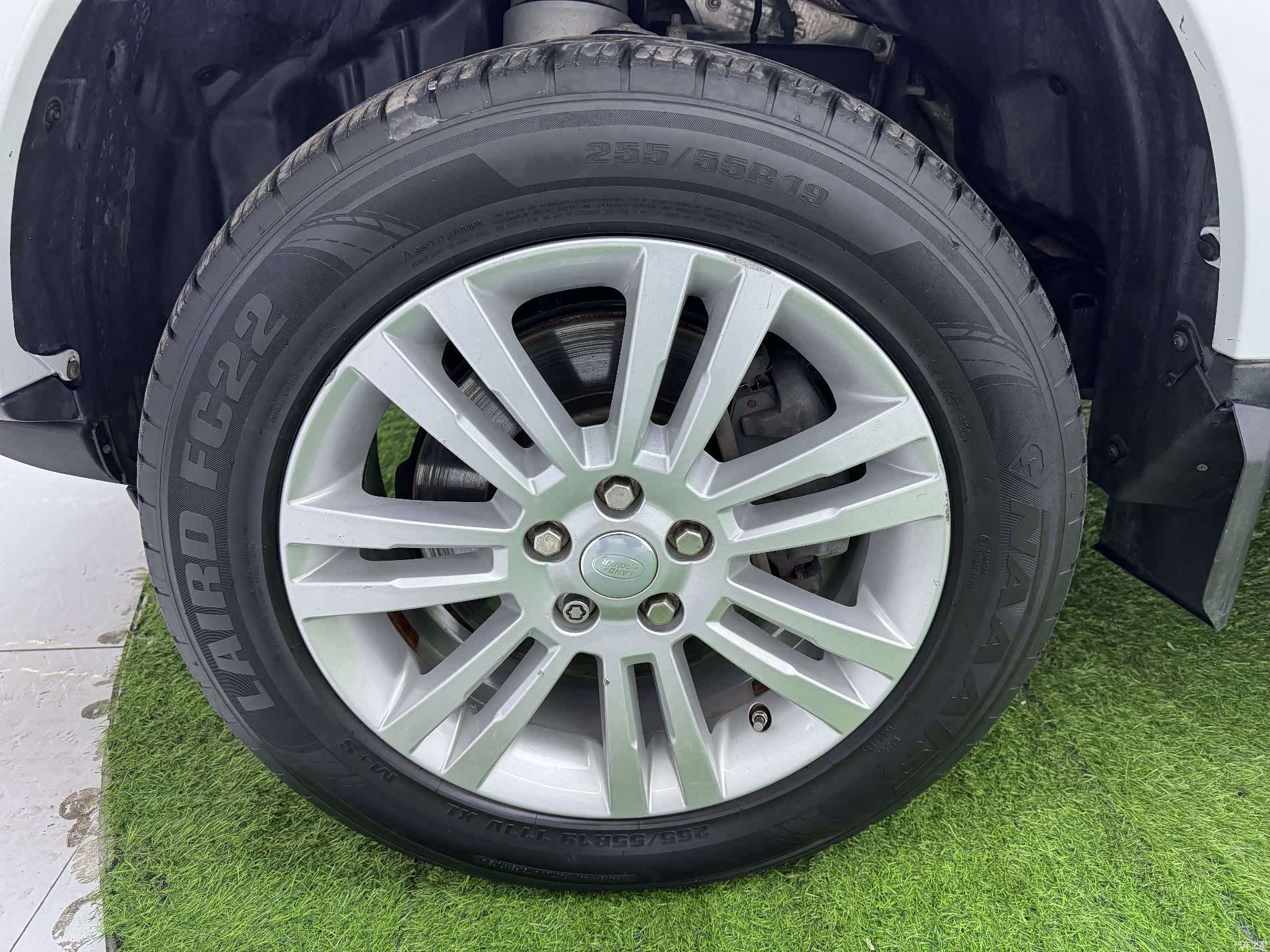 Land Rover Discovery, 2016 25