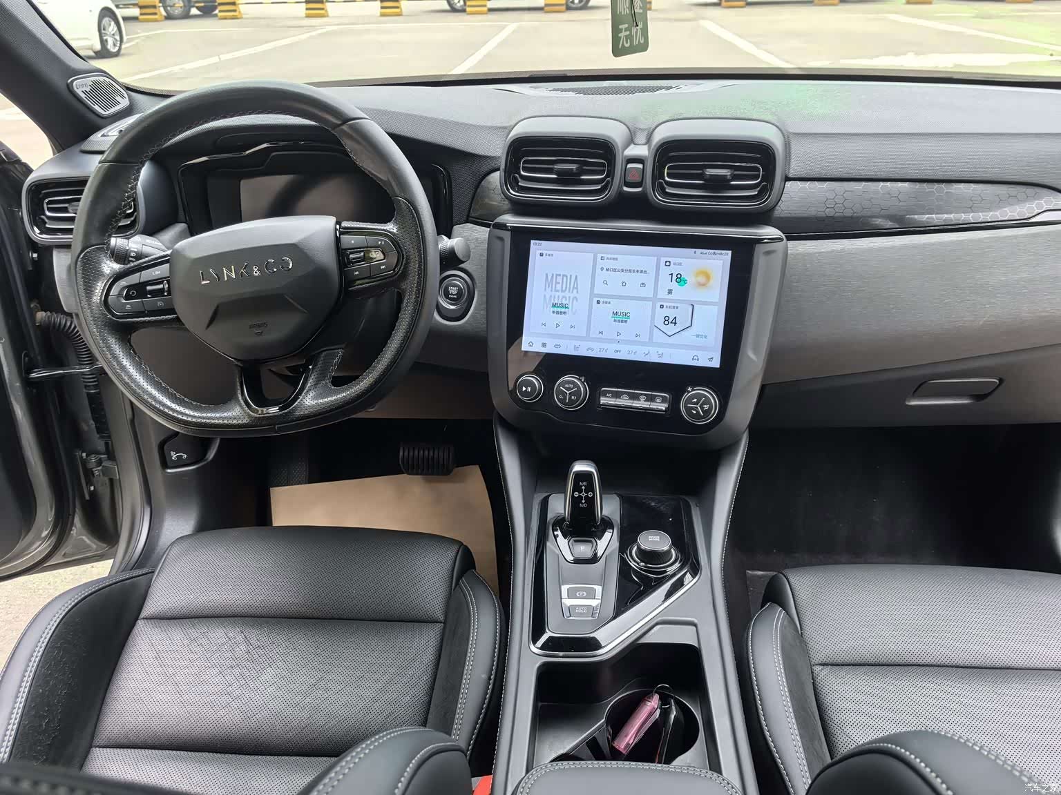 Lynk & Co 02, 2020 все фото