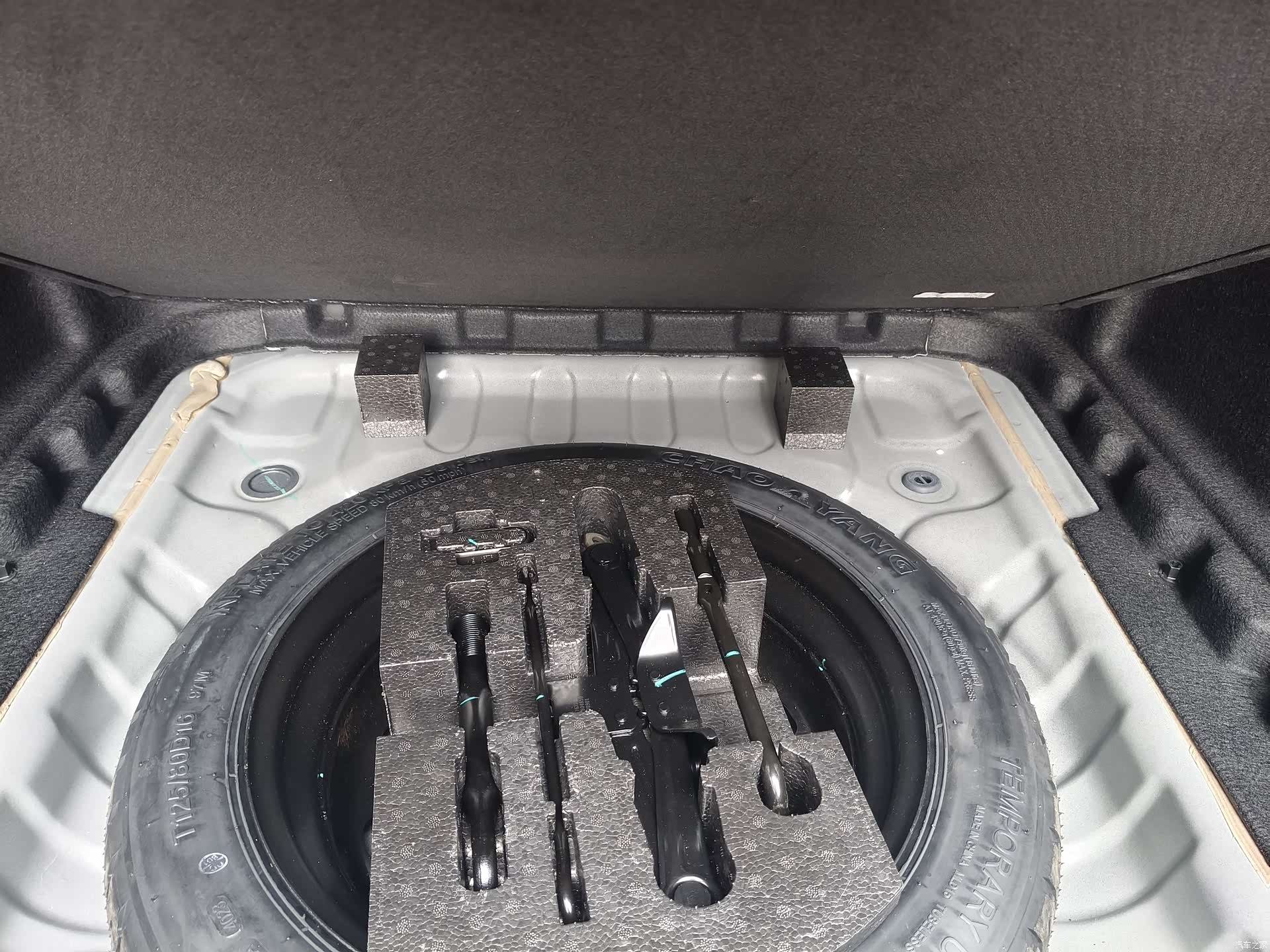 Geely Preface, 2023 27