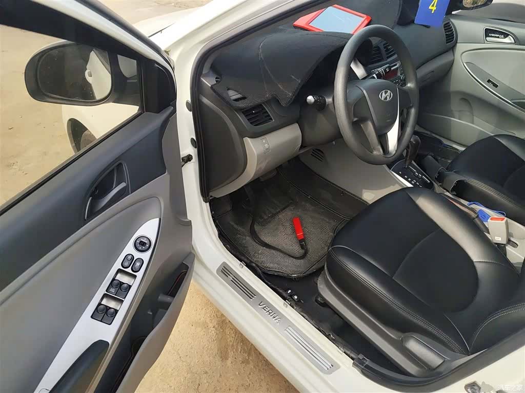 Hyundai GLS, 2014 12