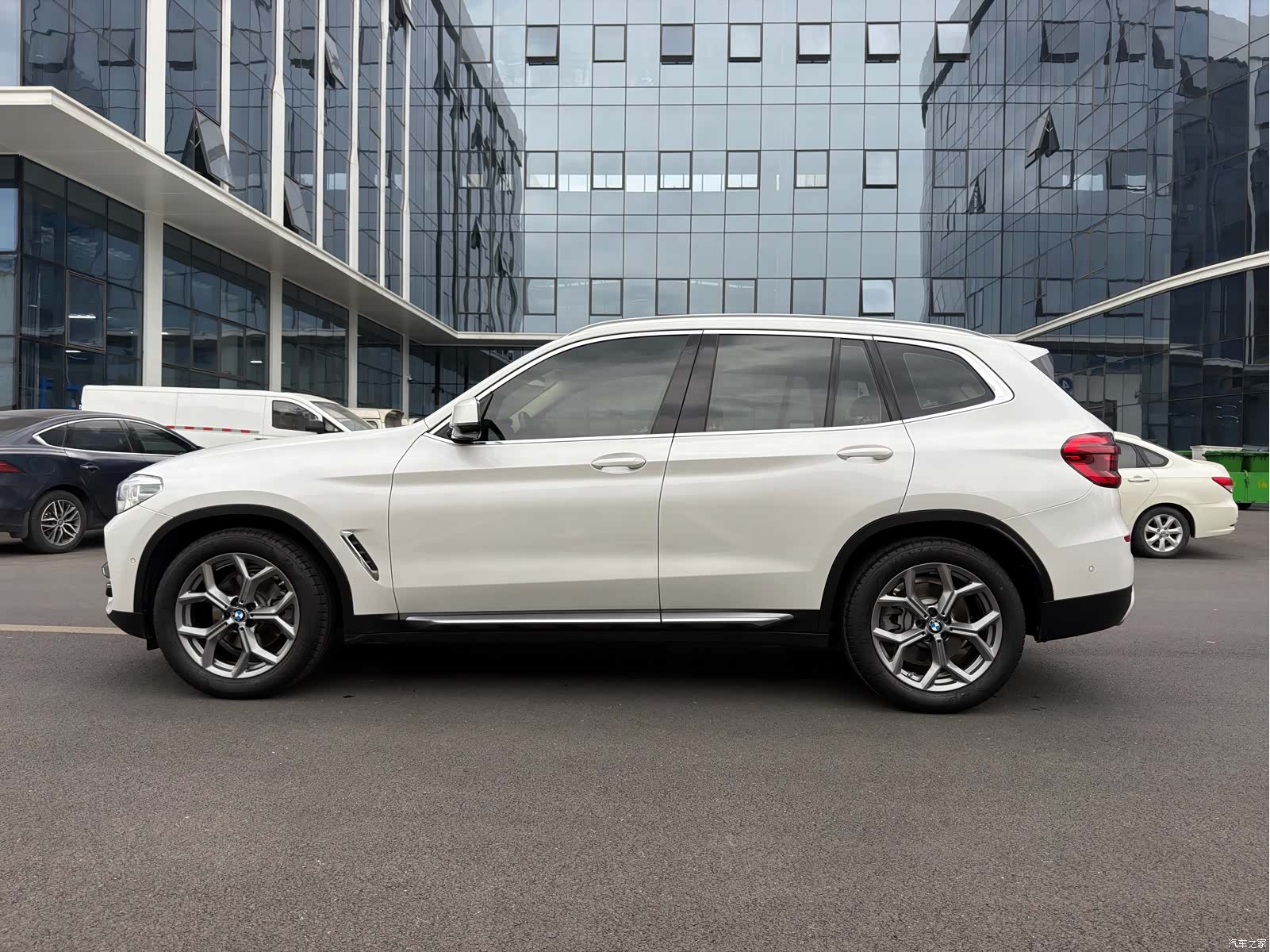 BMW X3, 2021 3