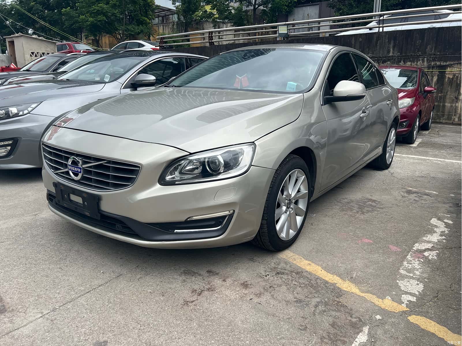 Volvo S60, 2015 1