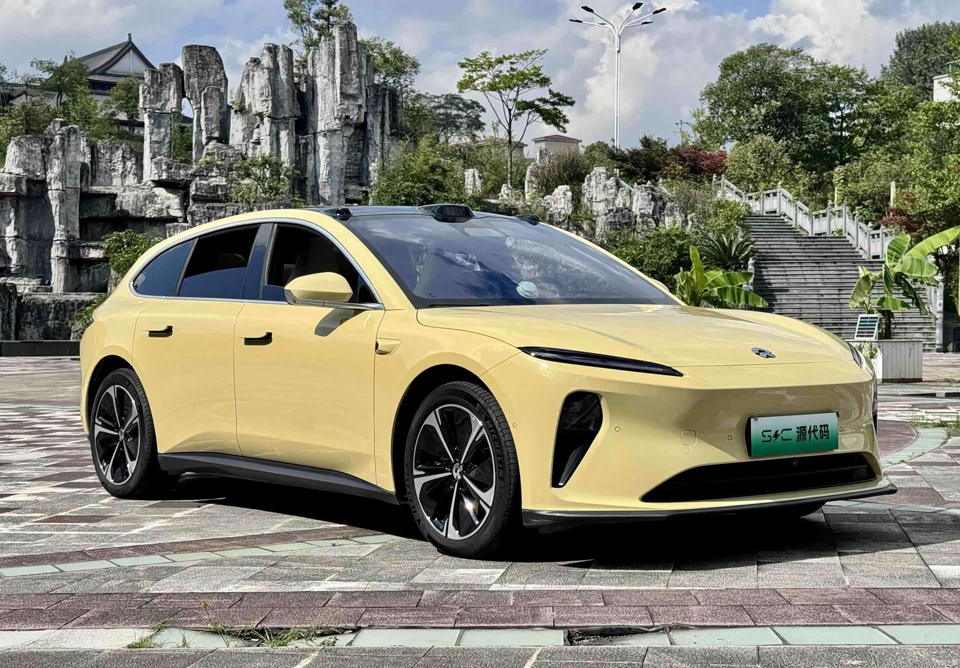 NIO ET5, 2024 все фото