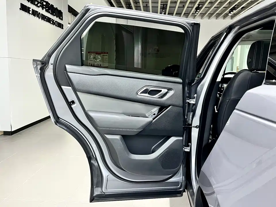 Land Rover Range Rover Star Pulse