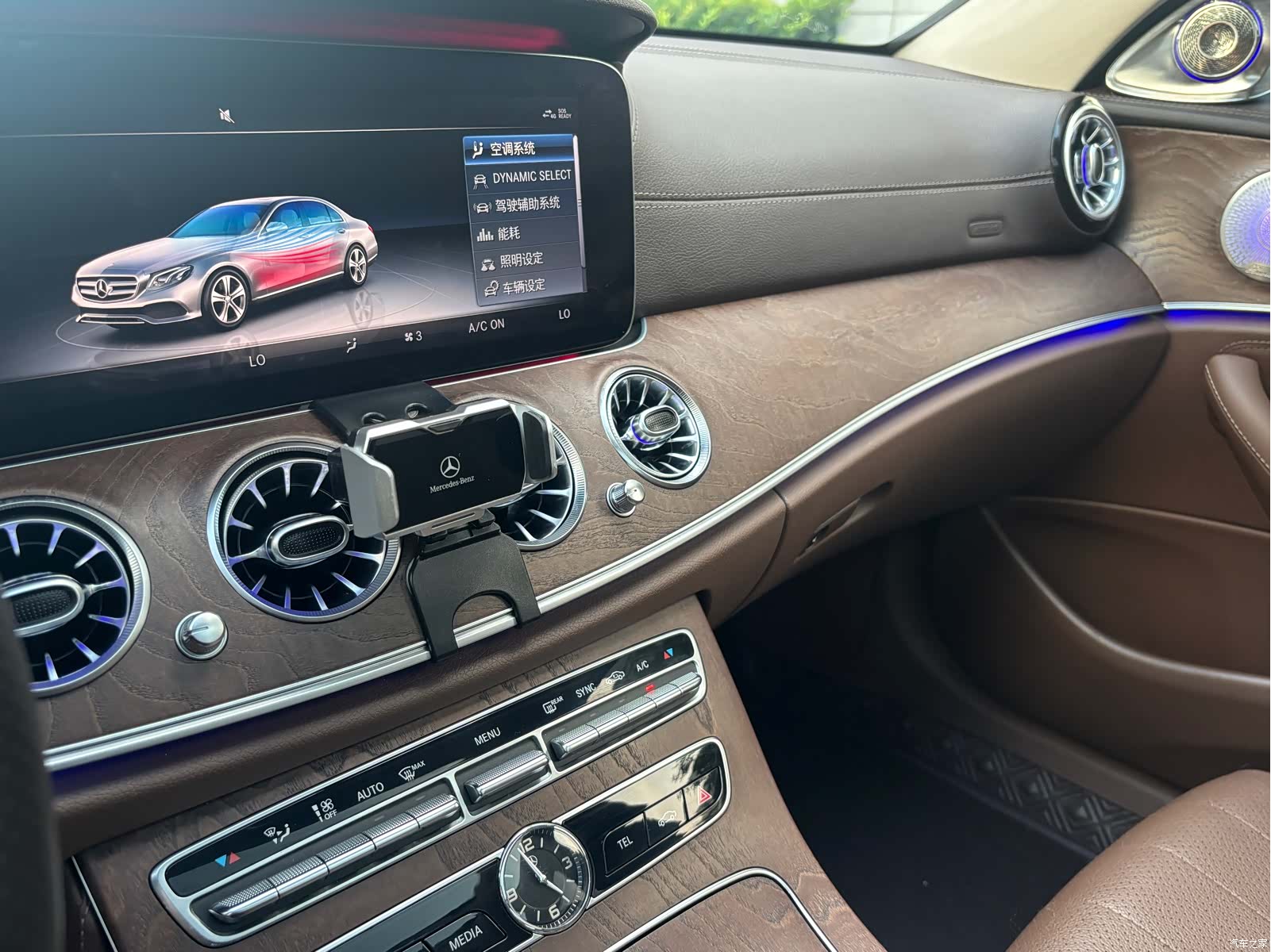 Mercedes-Benz E-Class, 2018 16