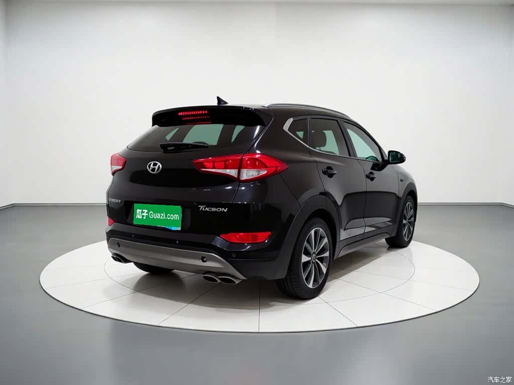 Hyundai Tucson, 2015 6