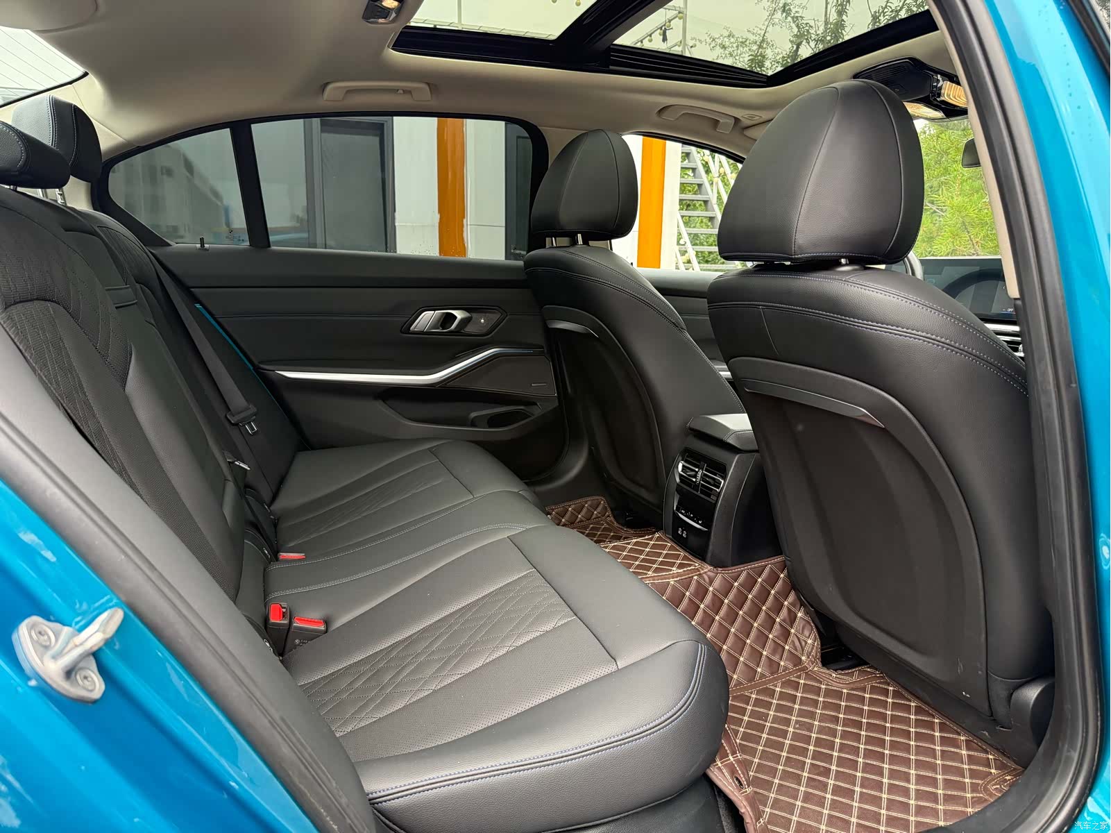 BMW i3, 2023 14