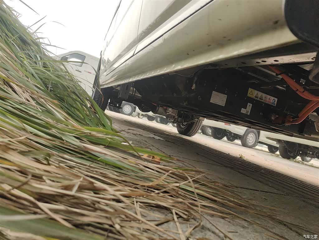 DongFeng EM27, 2025 21