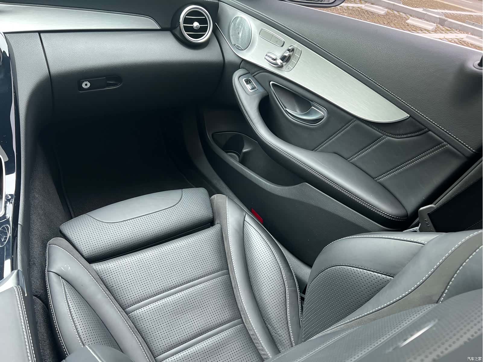 Mercedes-Benz C-Class, 2017 13