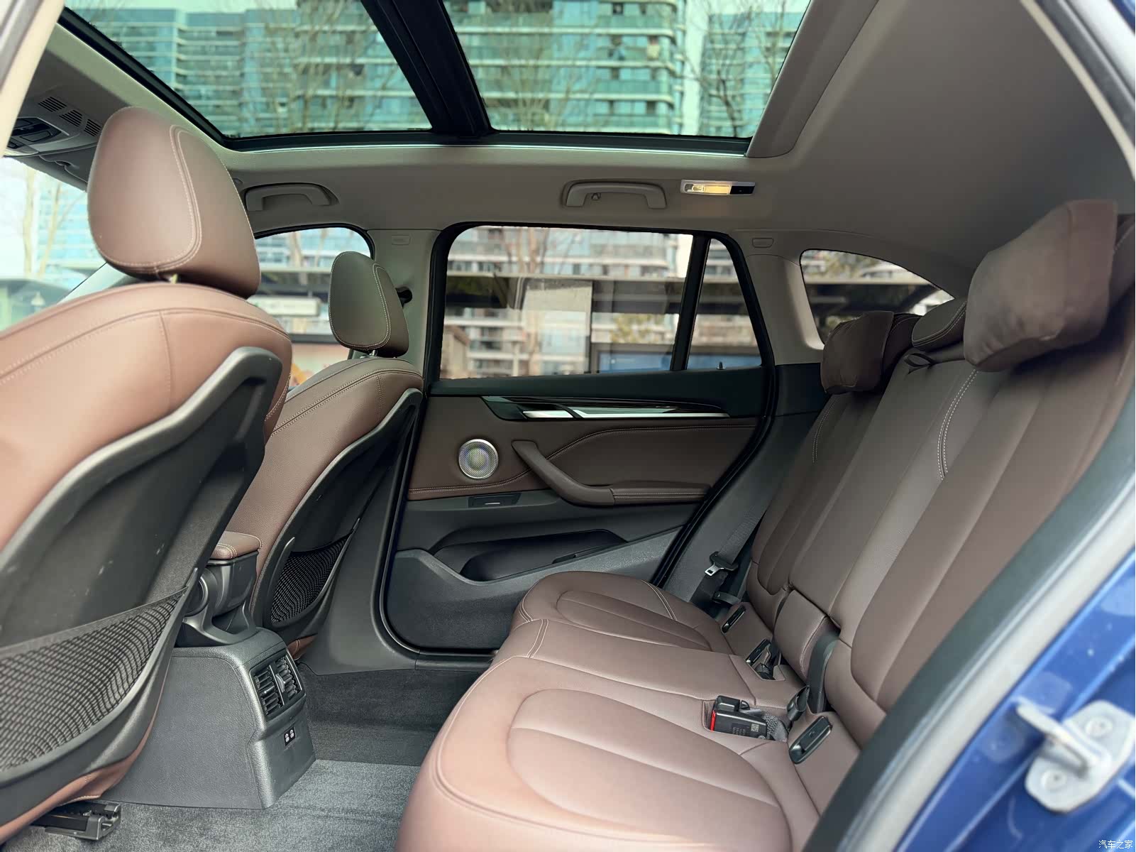 BMW X1, 2021 11