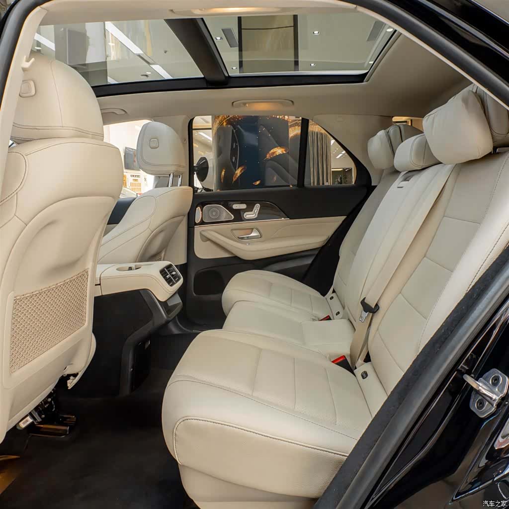 Mercedes-Benz GLE, 2023 25