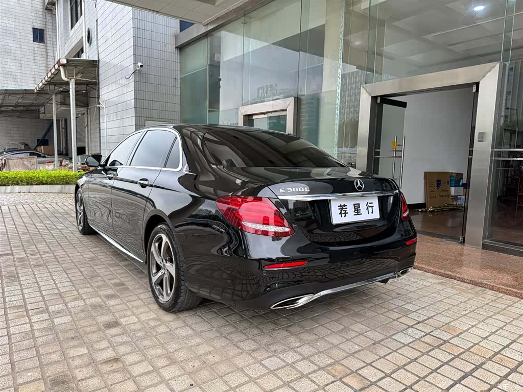 Mercedes-Benz E-Class, 2017 17