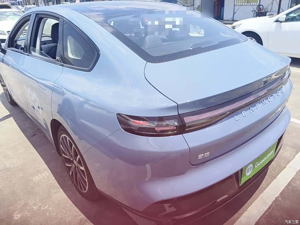 Leapmotor B01, 2025 все фото