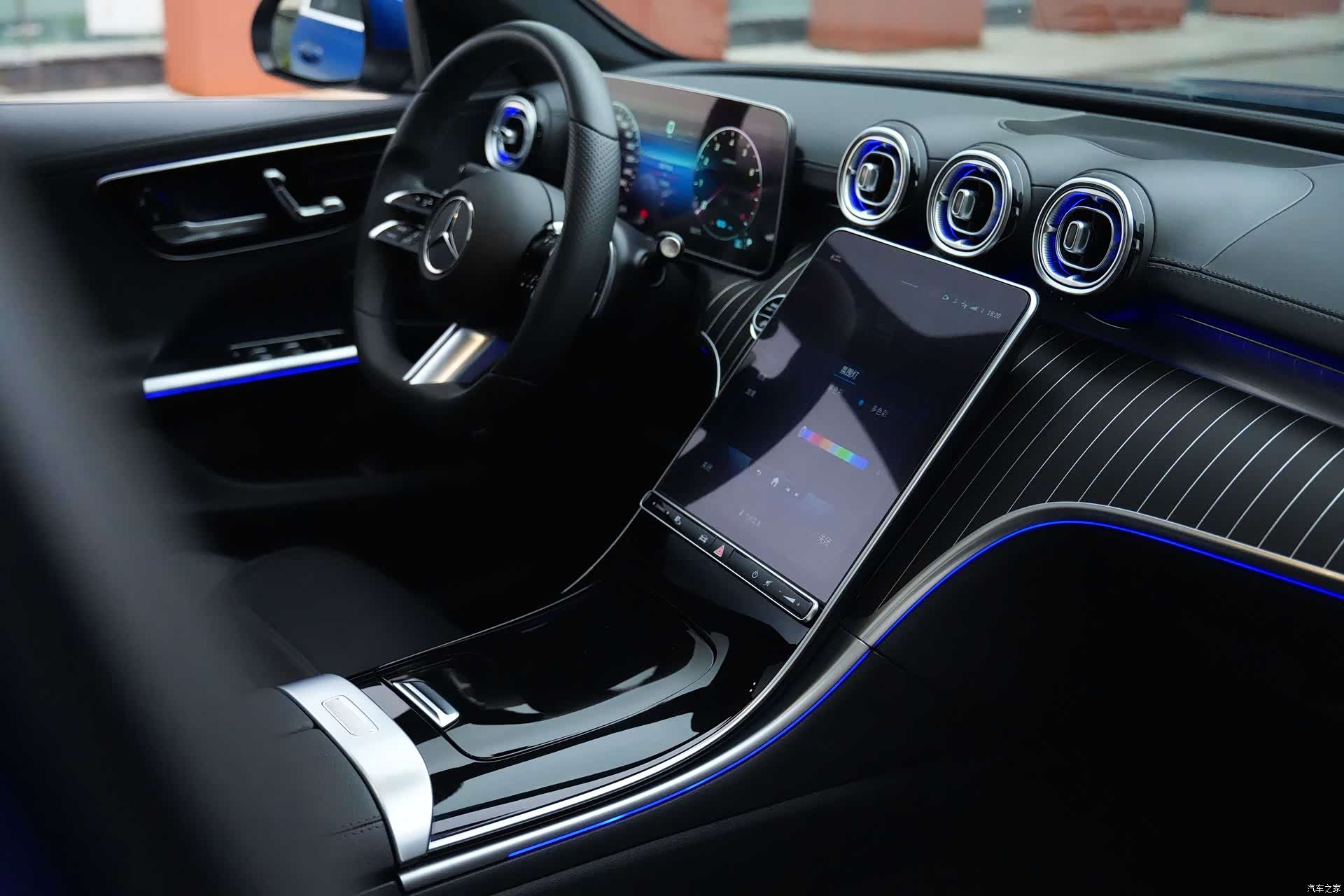 Mercedes-Benz C-Class, 2022 4