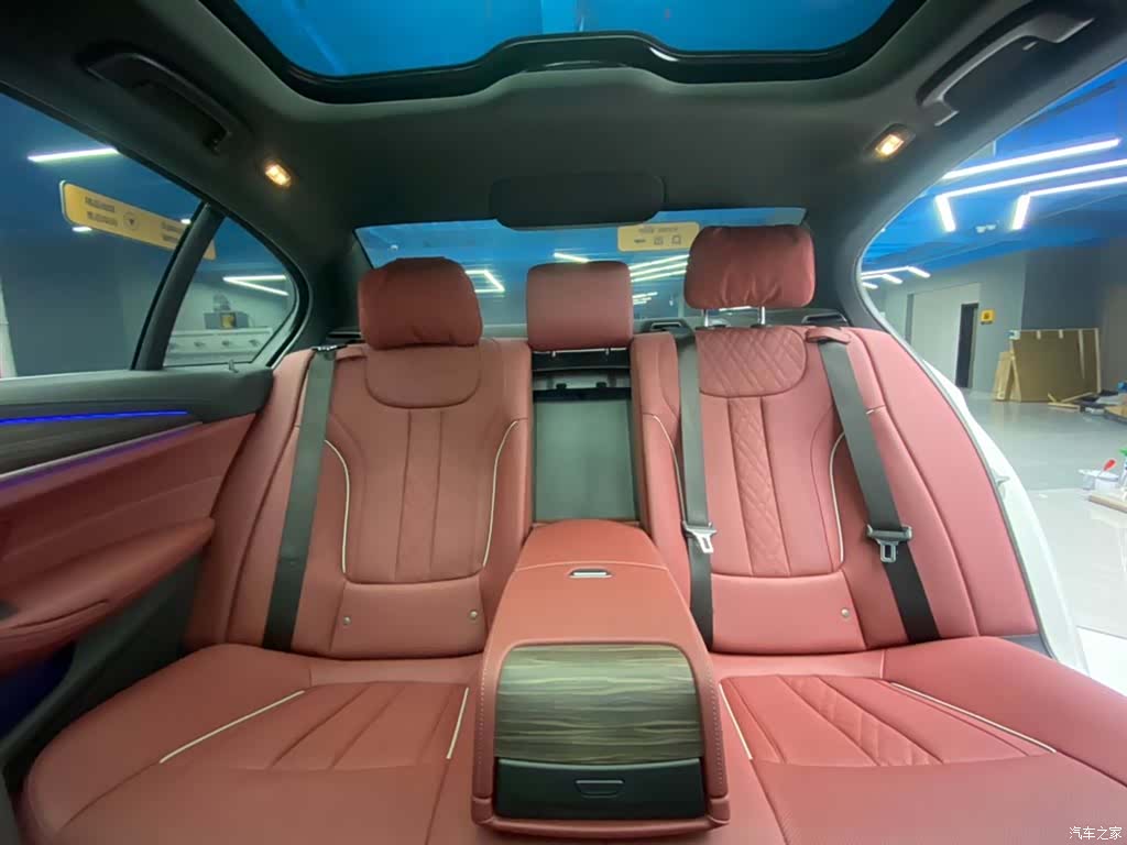 BMW 5 Series, 2022 19