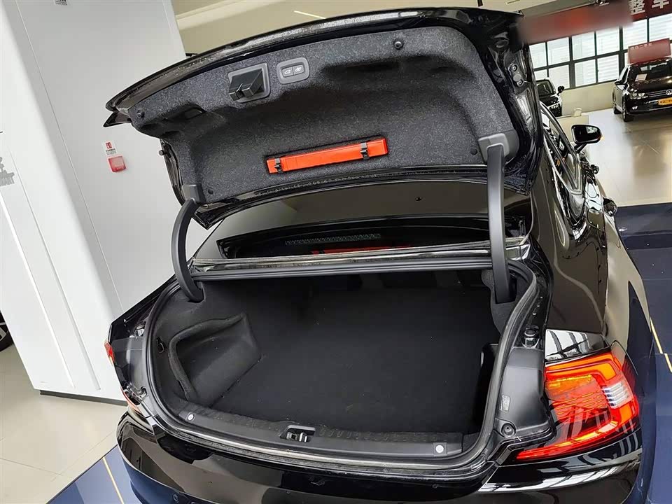 Volvo S90 Volvo S90