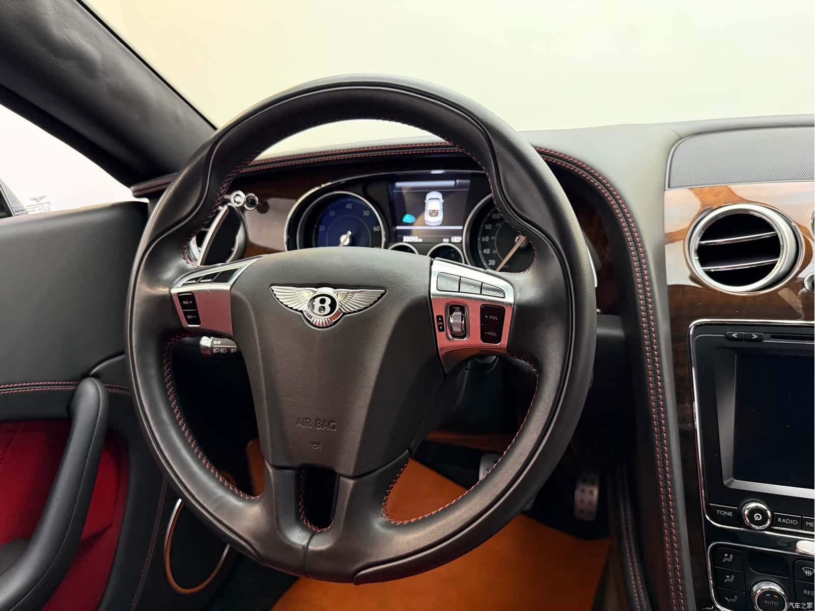 Bentley Continental GT, 2018 12