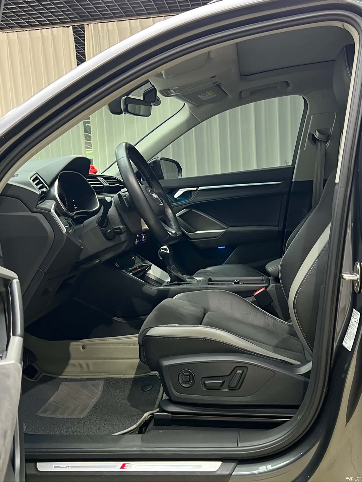 Audi Q3, 2023 7
