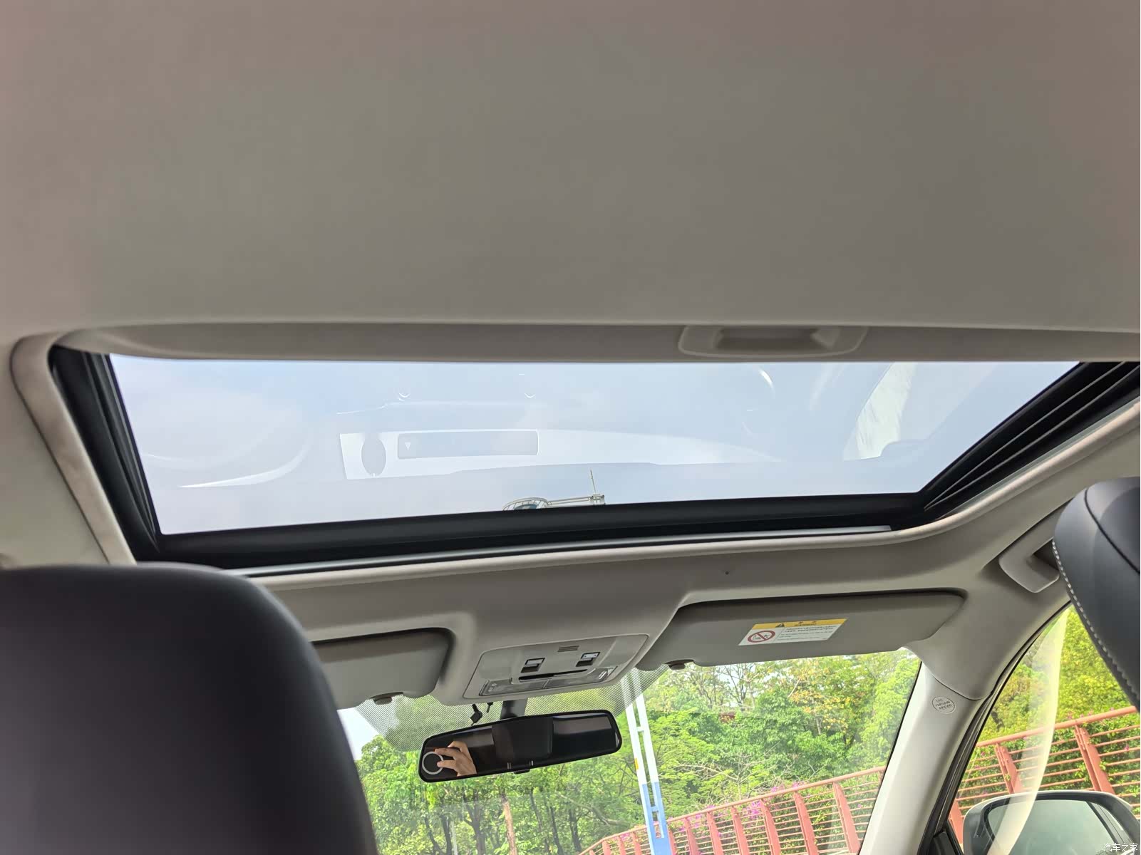 Toyota RAV4, 2016 17