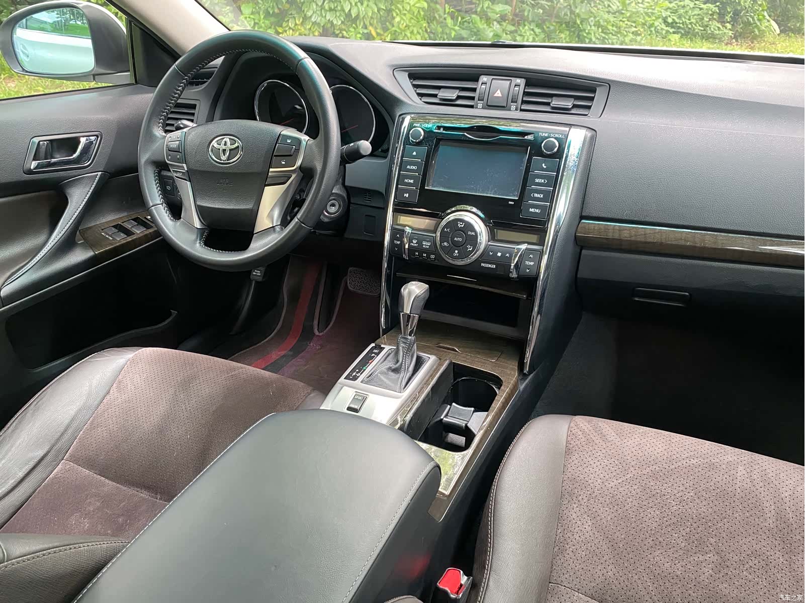 Toyota 2.5V, 2016 16